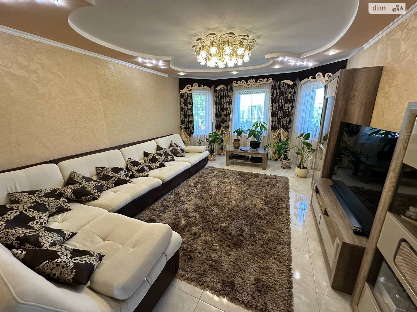двоповерховий будинок з мансардою, 175 кв. м, цегла. Продаж в Грузевиці фото 1 двоповерховий будинок з мансардою, 175 кв. м, цегла. Продаж в Грузевиці фото 1