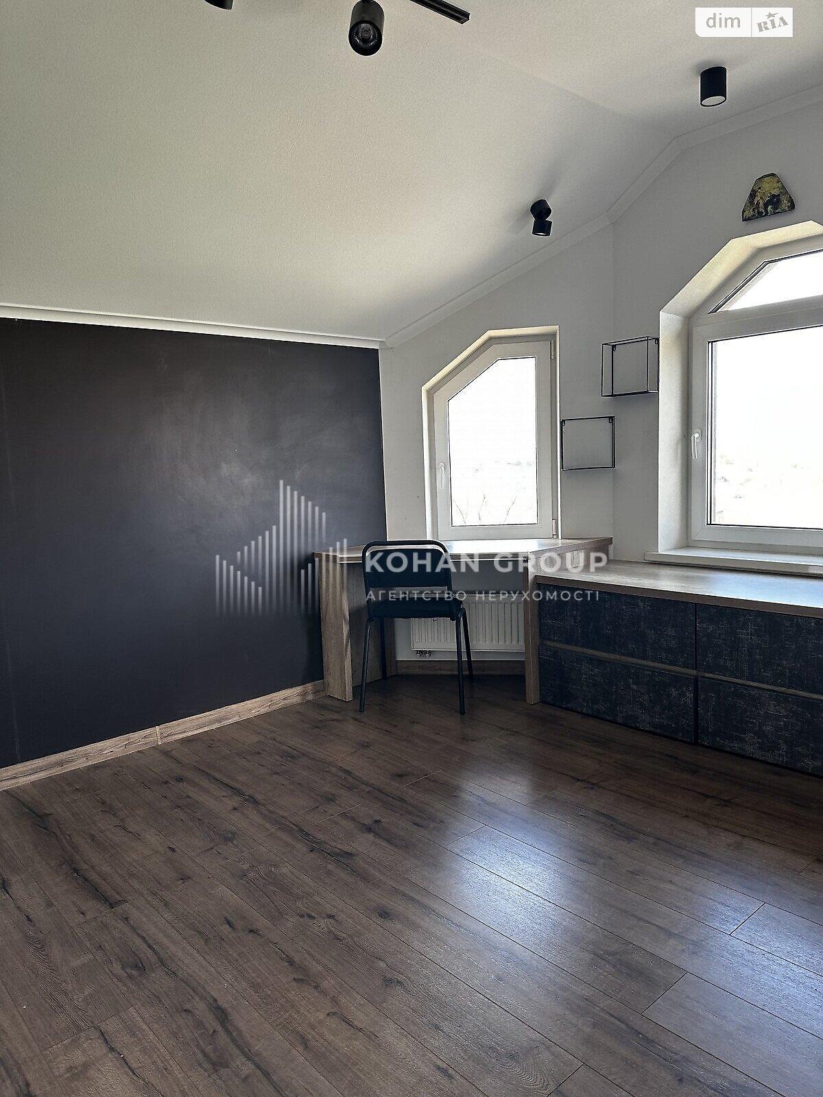 двухэтажный дом с гаражом, 217 кв. м, кирпич. Продажа в Грузевице фото 1 двухэтажный дом с гаражом, 217 кв. м, кирпич. Продажа в Грузевице фото 1