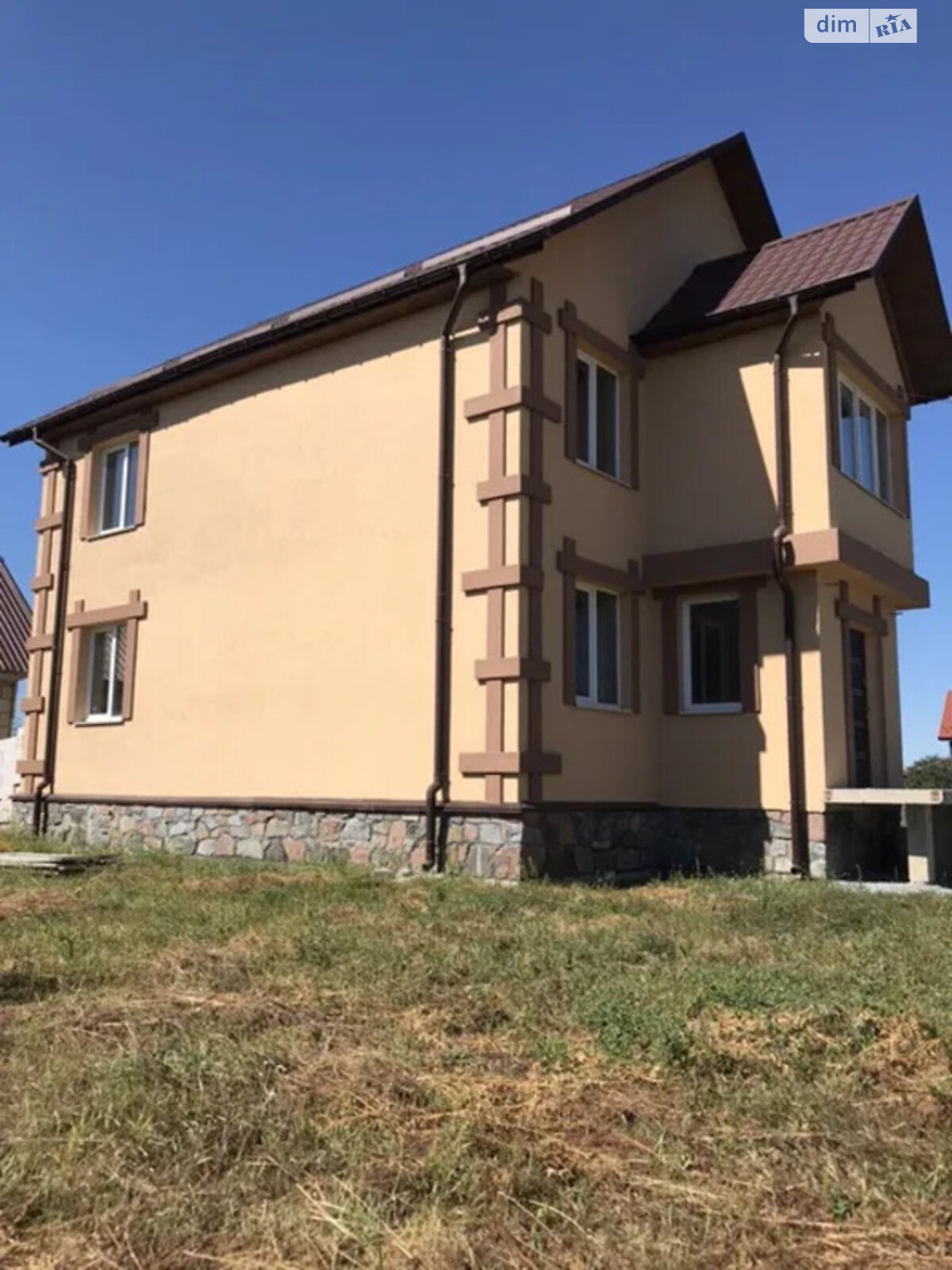 двухэтажный дом с гаражом, 120 кв. м, кирпич. Продажа в Гульске фото 1 двухэтажный дом с гаражом, 120 кв. м, кирпич. Продажа в Гульске фото 1