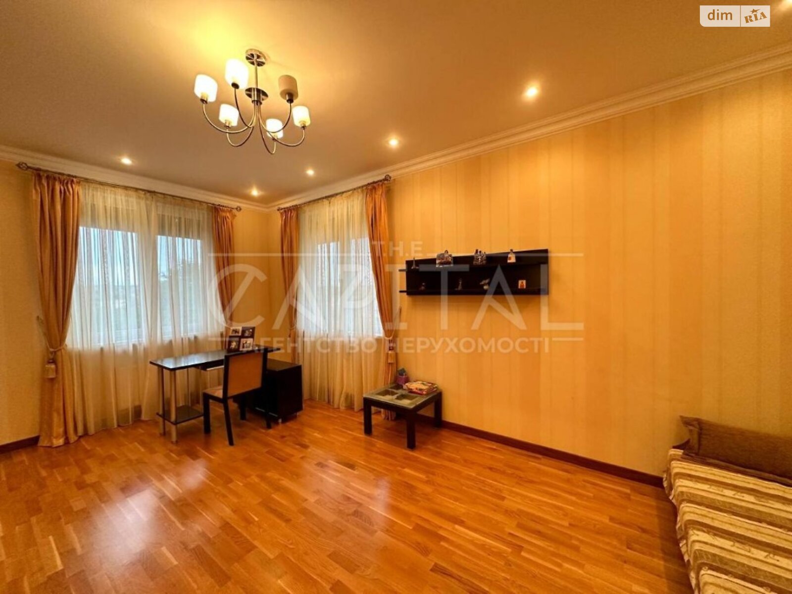двухэтажный дом, 309 кв. м, кирпич. Продажа в Гусачевке фото 1 двухэтажный дом, 309 кв. м, кирпич. Продажа в Гусачевке фото 1