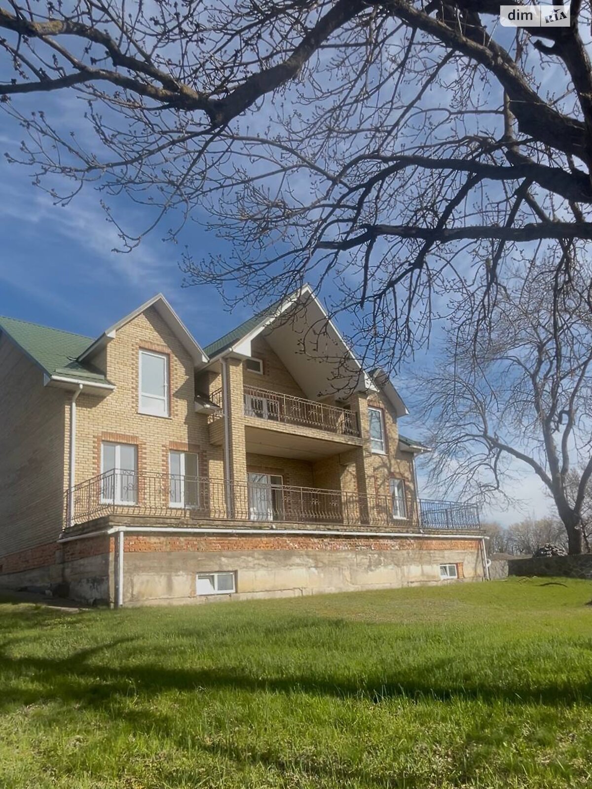двоповерховий будинок з гаражем, 470 кв. м, цегла. Продаж у Гвоздові фото 1 двоповерховий будинок з гаражем, 470 кв. м, цегла. Продаж у Гвоздові фото 1