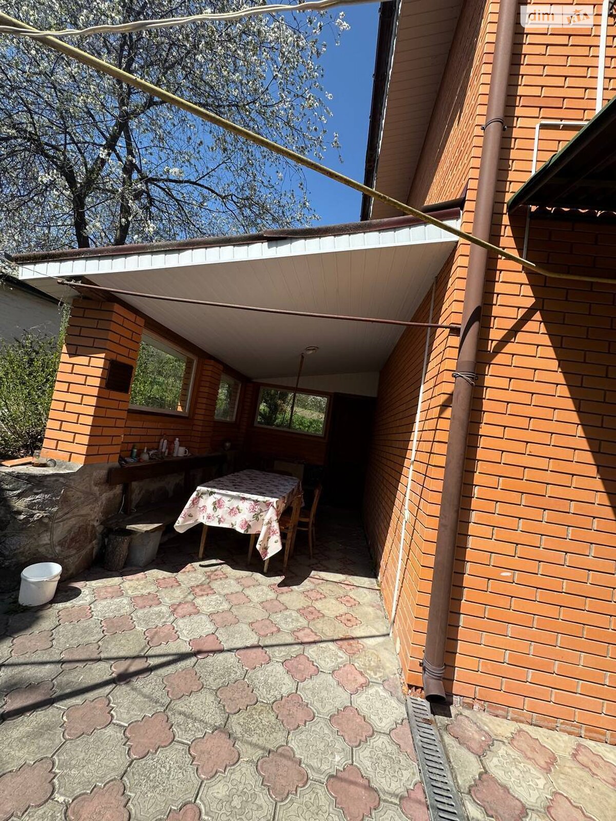 двоповерховий будинок з гаражем, 175 кв. м, цегла. Продаж у Халчі фото 1 двоповерховий будинок з гаражем, 175 кв. м, цегла. Продаж у Халчі фото 1