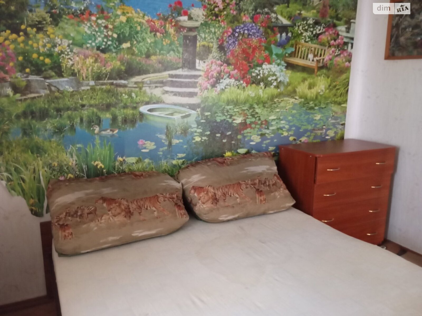 трехэтажный дом с гаражом, 111.7 кв. м, кирпич. Продажа в Халепье фото 1 трехэтажный дом с гаражом, 111.7 кв. м, кирпич. Продажа в Халепье фото 1