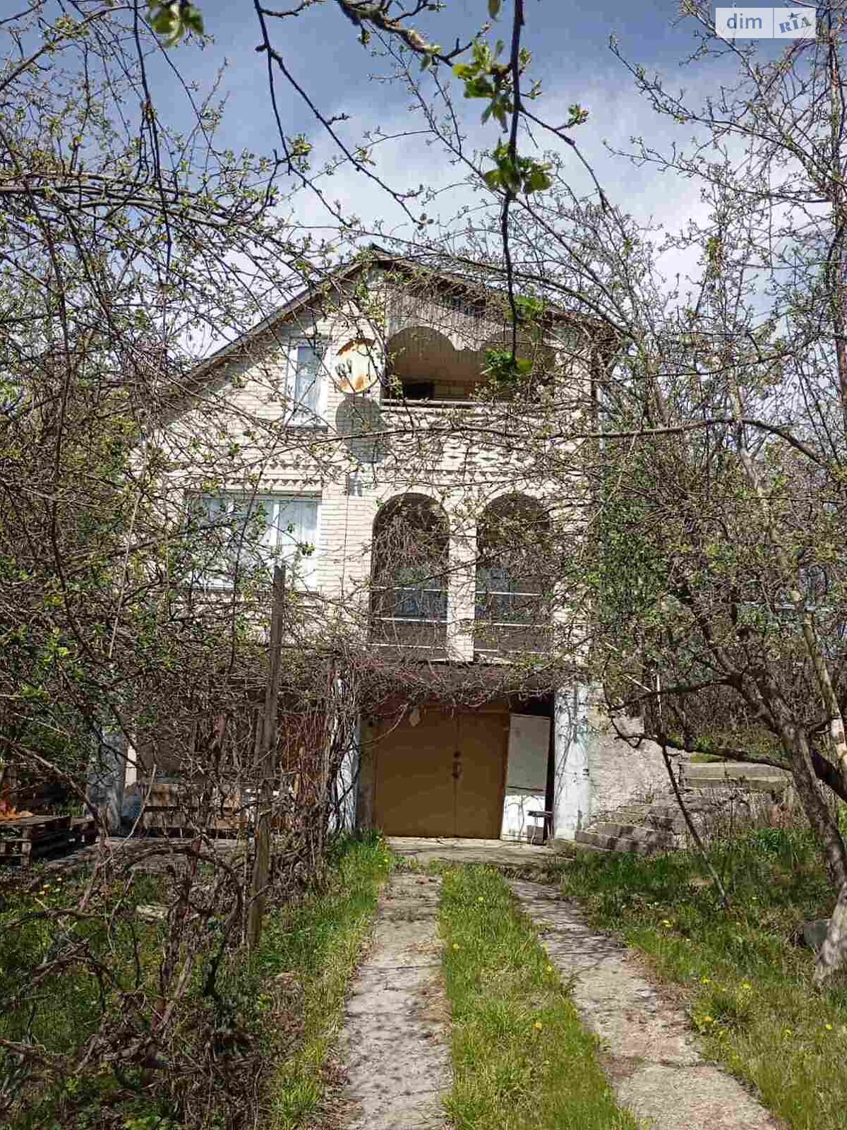 трехэтажный дом с гаражом, 111.7 кв. м, кирпич. Продажа в Халепье фото 1 трехэтажный дом с гаражом, 111.7 кв. м, кирпич. Продажа в Халепье фото 1