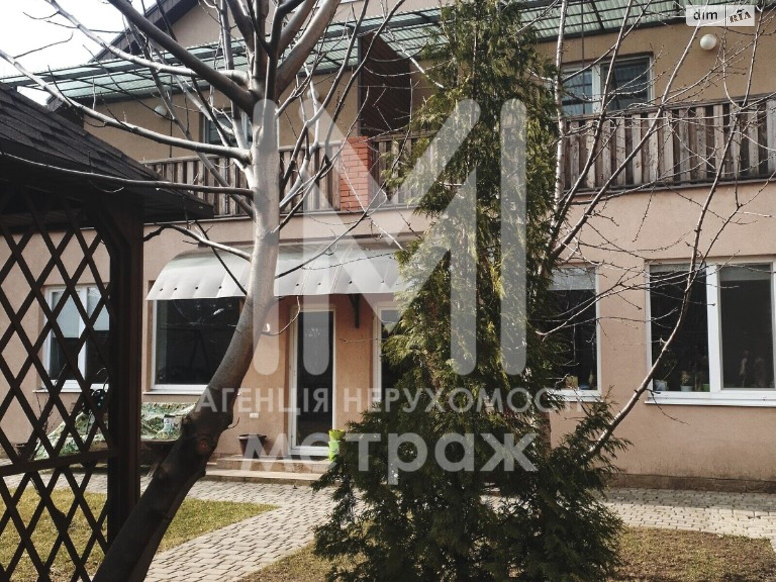 двухэтажный дом с ремонтом, 225 кв. м, кирпич. Продажа в Харькове район 625-ый микрорайон фото 1