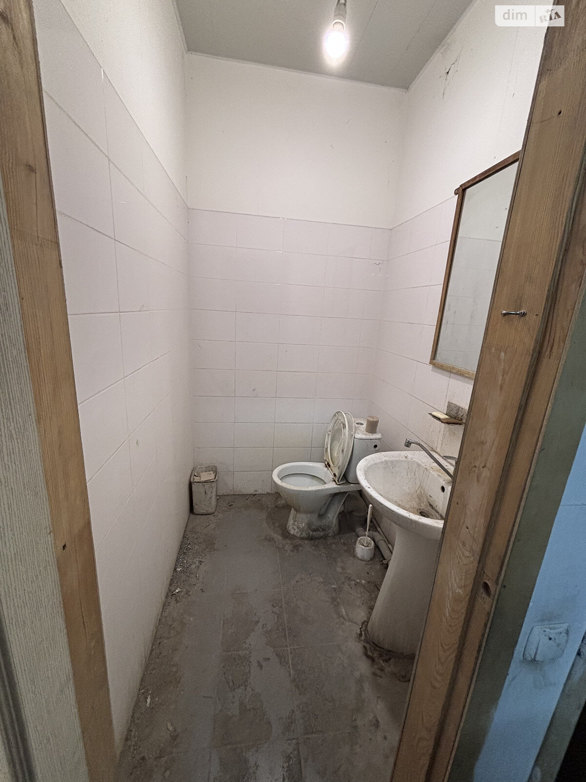 двухэтажный дом, 1686 кв. м, кирпич. Продажа в Харькове район 626-ый микрорайон фото 1 двухэтажный дом, 1686 кв. м, кирпич. Продажа в Харькове район 626-ый микрорайон фото 1