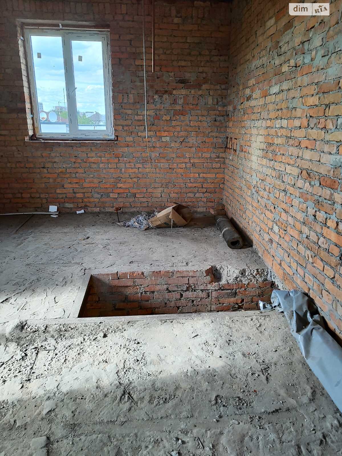 двухэтажный дом, 220 кв. м, кирпич. Продажа в Харькове район Алексеевка фото 1 двухэтажный дом, 220 кв. м, кирпич. Продажа в Харькове район Алексеевка фото 1