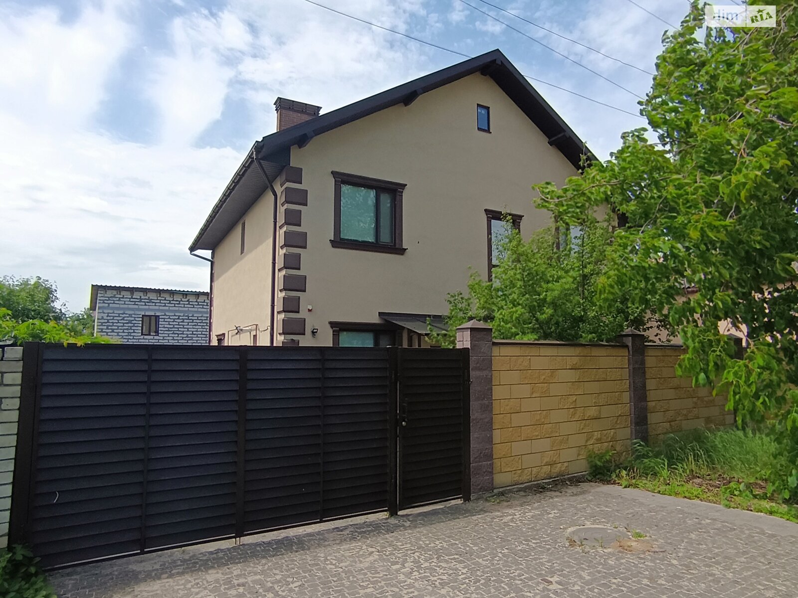 двоповерховий будинок з гаражем, 154 кв. м, цегла. Продаж в Харкові, район Олексїївка фото 1 двоповерховий будинок з гаражем, 154 кв. м, цегла. Продаж в Харкові, район Олексїївка фото 1