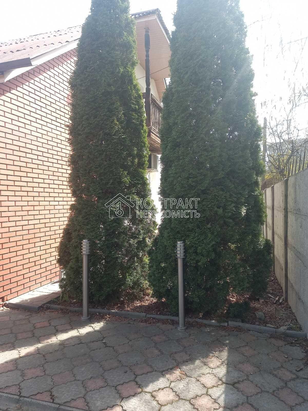 двоповерховий будинок з гаражем, 150 кв. м, цегла. Продаж в Харкові, район Олексїївка фото 1 двоповерховий будинок з гаражем, 150 кв. м, цегла. Продаж в Харкові, район Олексїївка фото 1