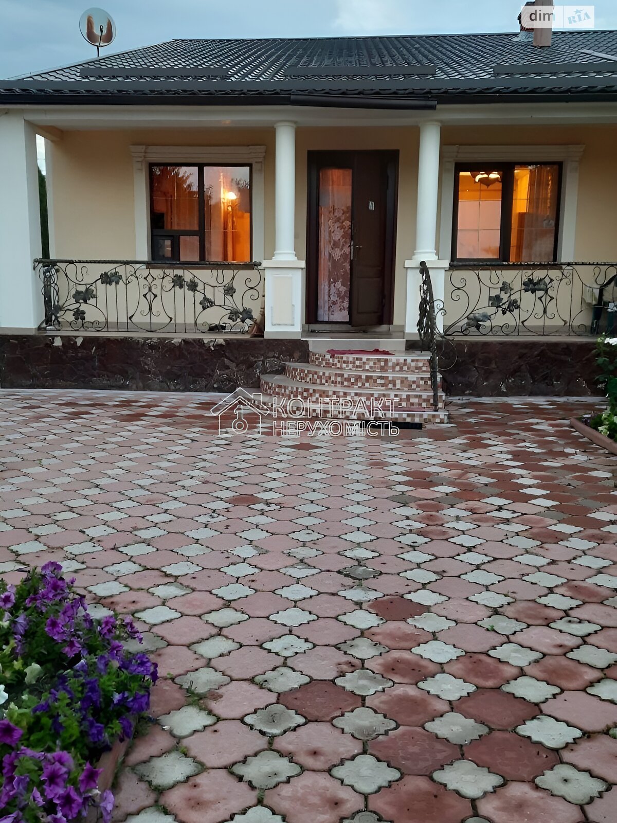 одноповерховий будинок з гаражем, 92 кв. м, цегла. Продаж у Харкові фото 1 одноповерховий будинок з гаражем, 92 кв. м, цегла. Продаж у Харкові фото 1
