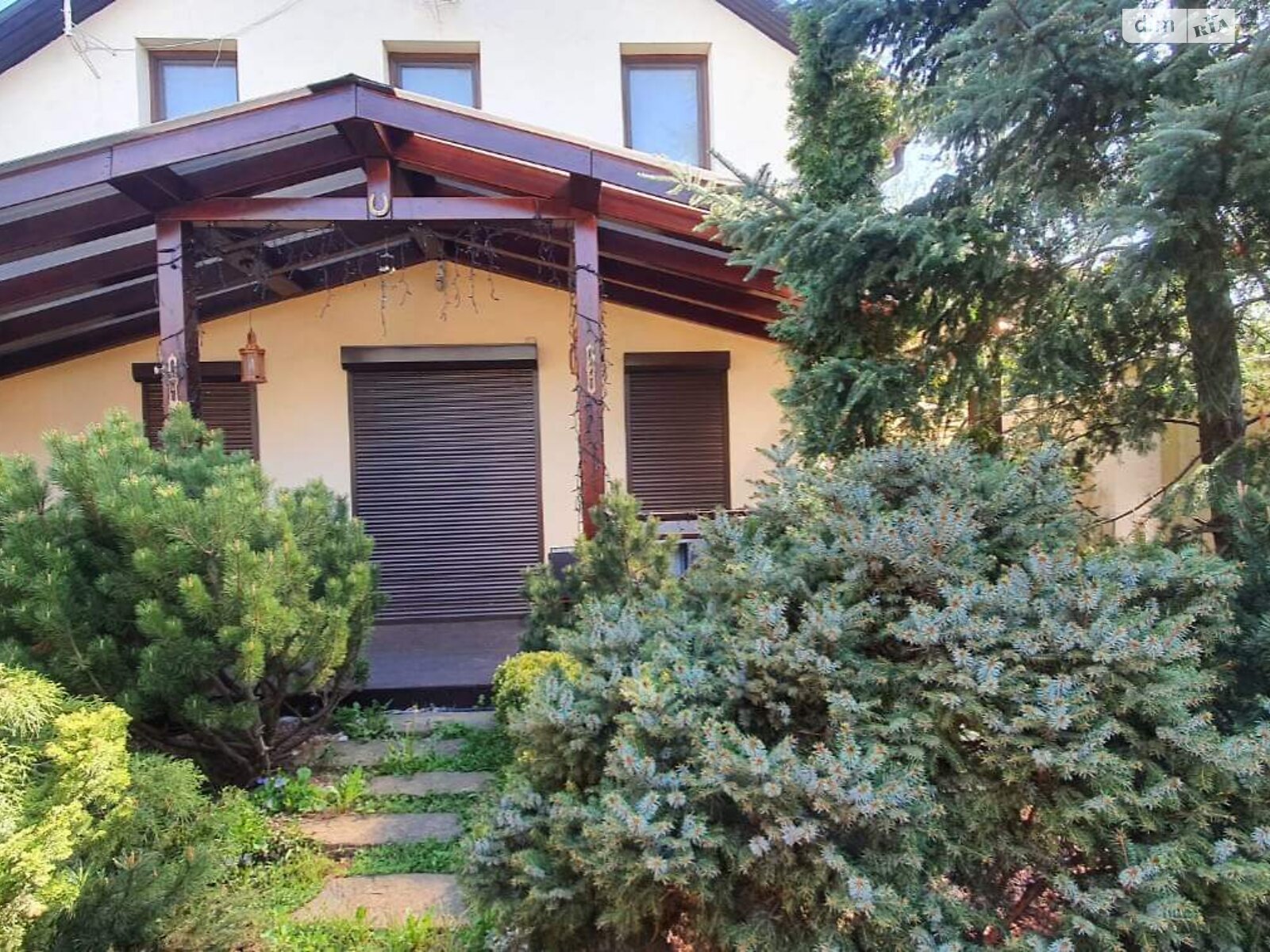 двоповерховий будинок з гаражем, 179 кв. м, цегла. Продаж в Харкові, район Гиївка фото 1 двоповерховий будинок з гаражем, 179 кв. м, цегла. Продаж в Харкові, район Гиївка фото 1