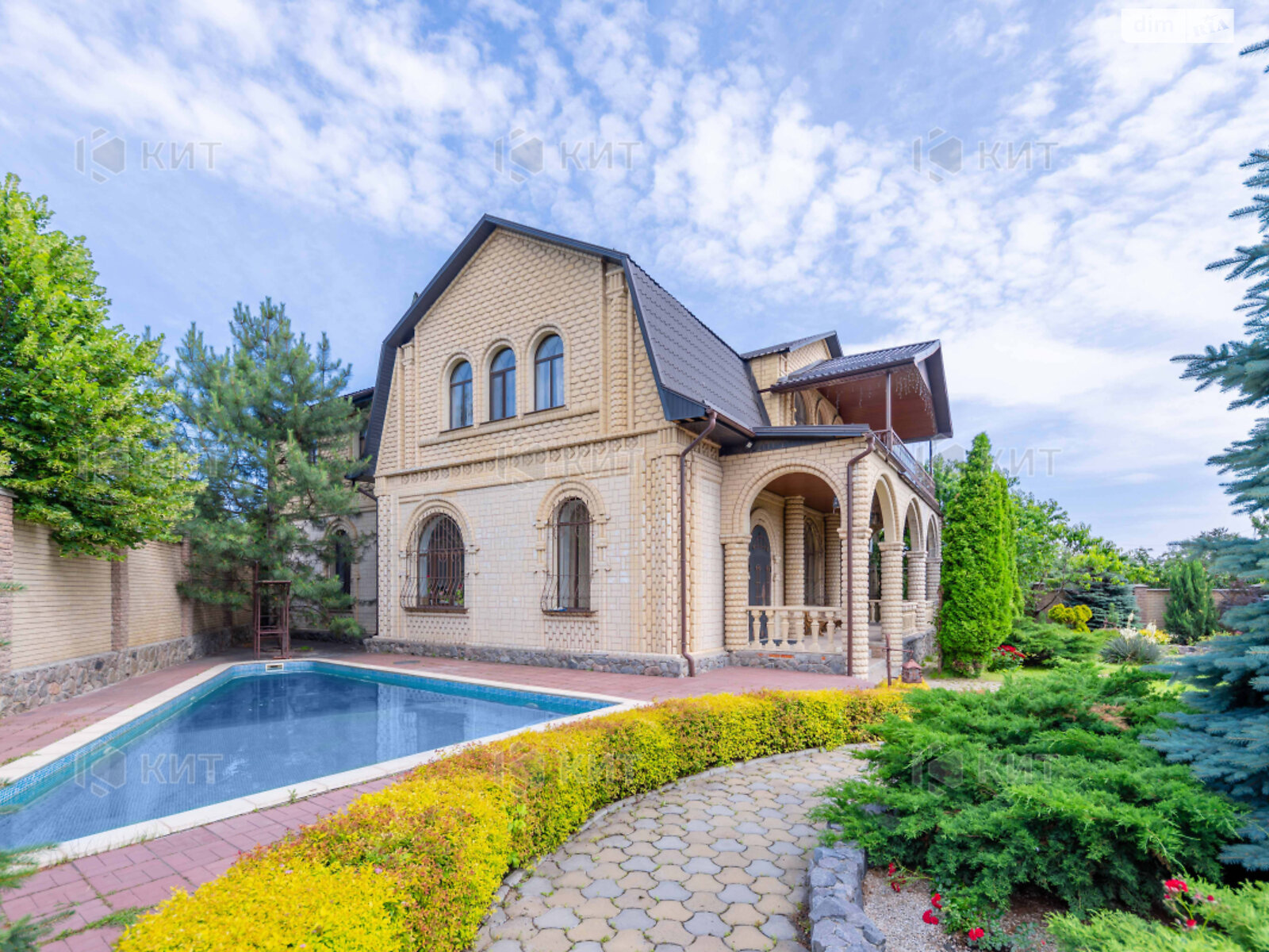 двоповерховий будинок, 450 кв. м, кирпич. Продаж в Харкові, район Холодна Гора фото 1 двоповерховий будинок, 450 кв. м, кирпич. Продаж в Харкові, район Холодна Гора фото 1