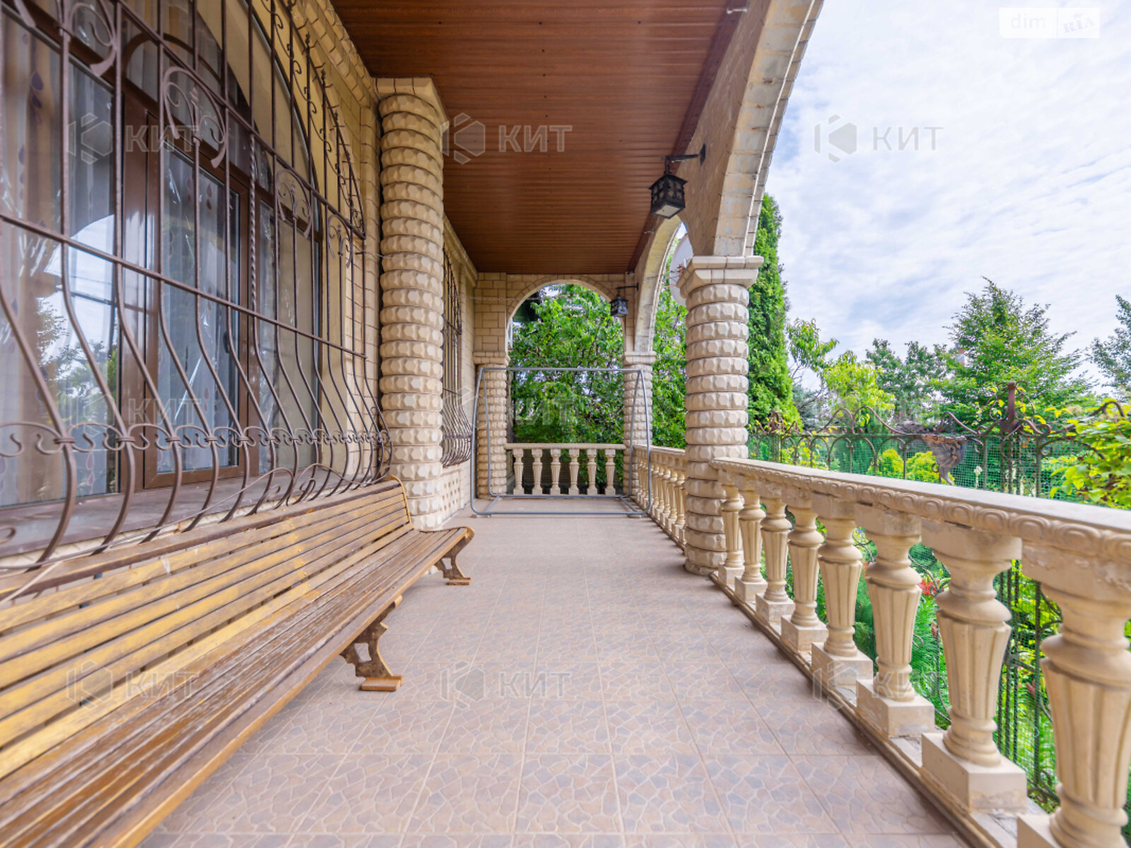 двоповерховий будинок, 450 кв. м, кирпич. Продаж в Харкові, район Холодна Гора фото 1 двоповерховий будинок, 450 кв. м, кирпич. Продаж в Харкові, район Холодна Гора фото 1
