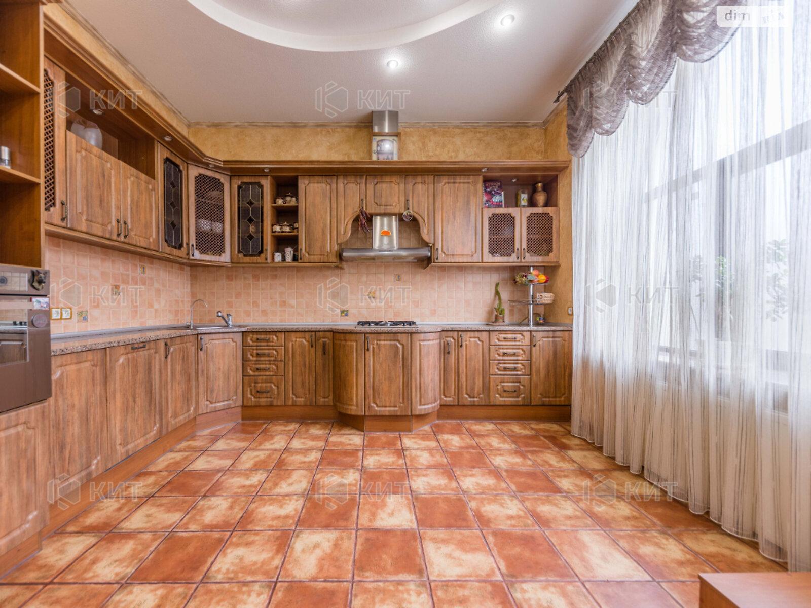 двоповерховий будинок, 450 кв. м, кирпич. Продаж в Харкові, район Холодна Гора фото 1 двоповерховий будинок, 450 кв. м, кирпич. Продаж в Харкові, район Холодна Гора фото 1
