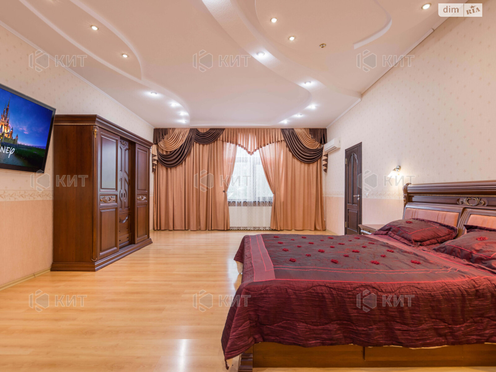 двоповерховий будинок, 450 кв. м, кирпич. Продаж в Харкові, район Холодна Гора фото 1 двоповерховий будинок, 450 кв. м, кирпич. Продаж в Харкові, район Холодна Гора фото 1