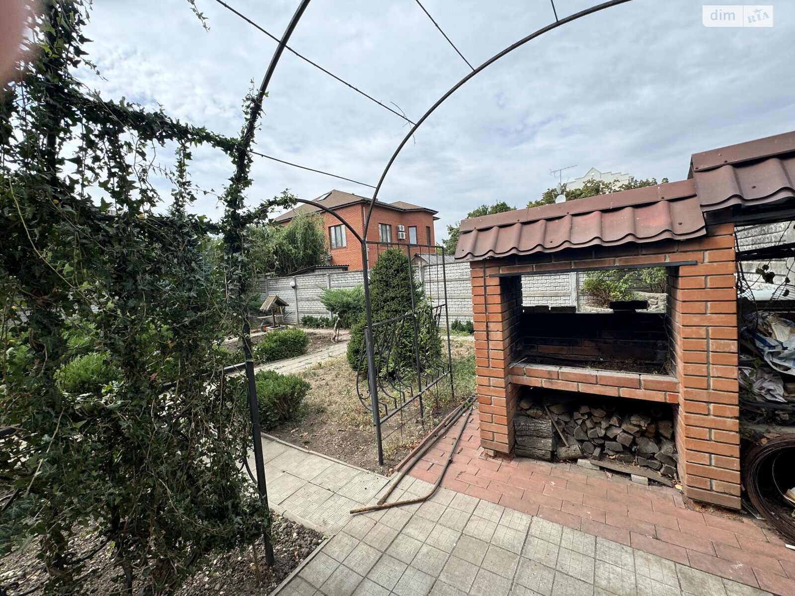 двухэтажный дом с верандой, 290 кв. м, кирпич. Продажа в Харькове район Холодногорский фото 1 двухэтажный дом с верандой, 290 кв. м, кирпич. Продажа в Харькове район Холодногорский фото 1