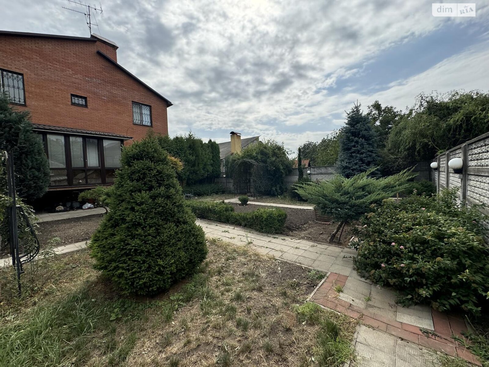 двухэтажный дом с верандой, 290 кв. м, кирпич. Продажа в Харькове район Холодногорский фото 1 двухэтажный дом с верандой, 290 кв. м, кирпич. Продажа в Харькове район Холодногорский фото 1