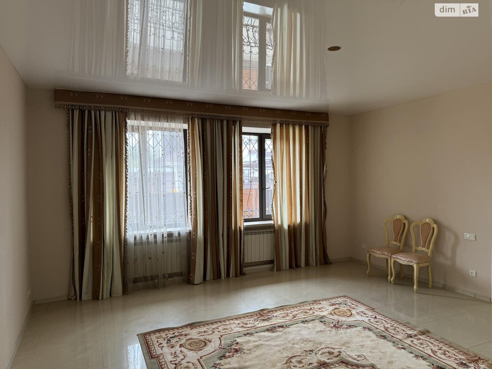 двухэтажный дом с верандой, 290 кв. м, кирпич. Продажа в Харькове район Холодногорский фото 1 двухэтажный дом с верандой, 290 кв. м, кирпич. Продажа в Харькове район Холодногорский фото 1