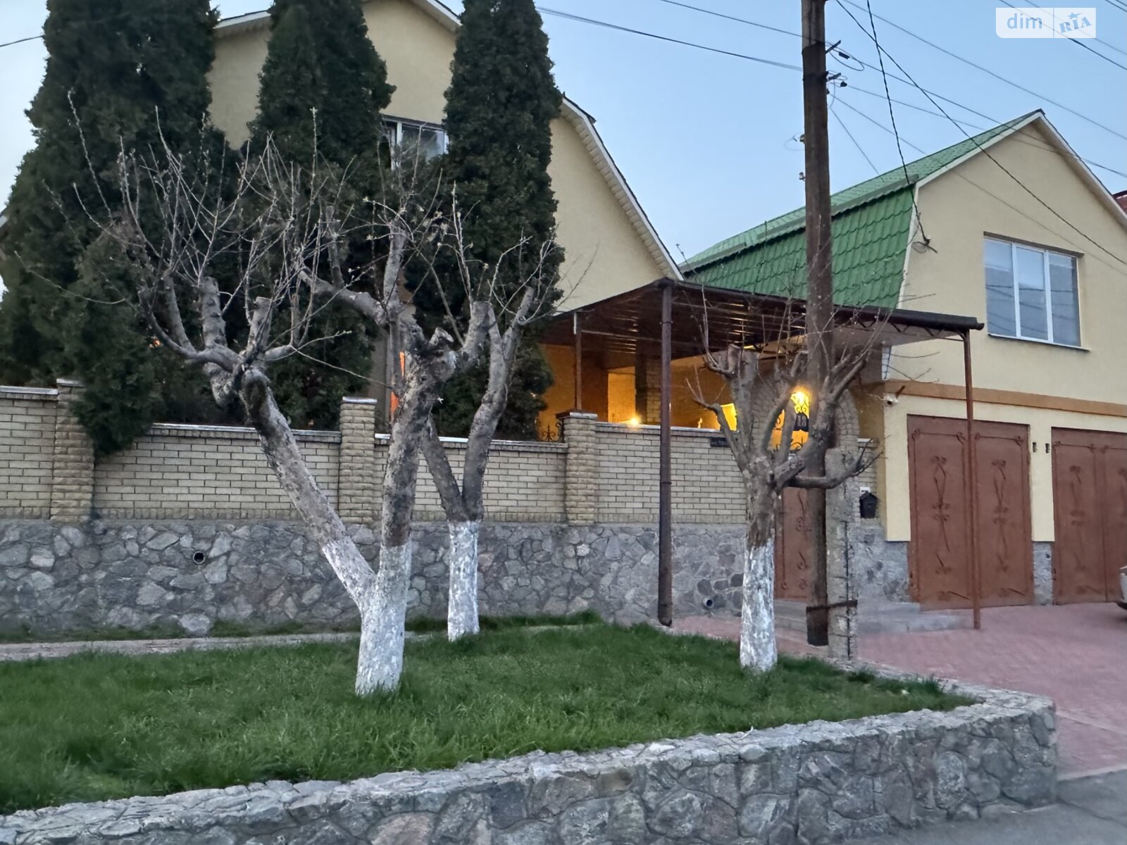 двухэтажный дом с гаражом, 240 кв. м, кирпич. Продажа в Харькове район Холодногорский фото 1 двухэтажный дом с гаражом, 240 кв. м, кирпич. Продажа в Харькове район Холодногорский фото 1
