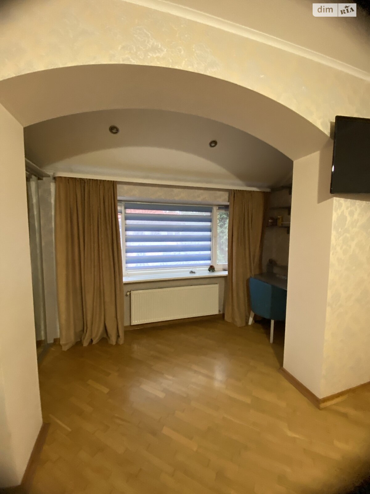 двухэтажный дом с верандой, 323 кв. м, кирпич. Продажа в Харькове район ХТЗ фото 1 двухэтажный дом с верандой, 323 кв. м, кирпич. Продажа в Харькове район ХТЗ фото 1