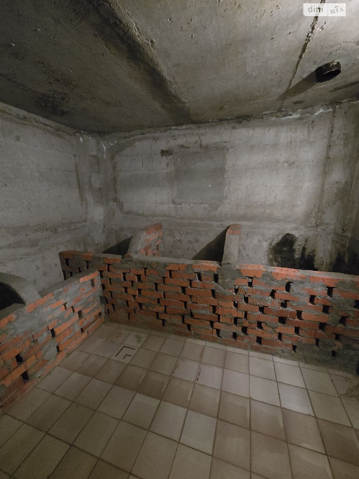 двоповерховий будинок з гаражем, 297.6 кв. м, цегла. Продаж в Харкові, район Індустріальний фото 1 двоповерховий будинок з гаражем, 297.6 кв. м, цегла. Продаж в Харкові, район Індустріальний фото 1