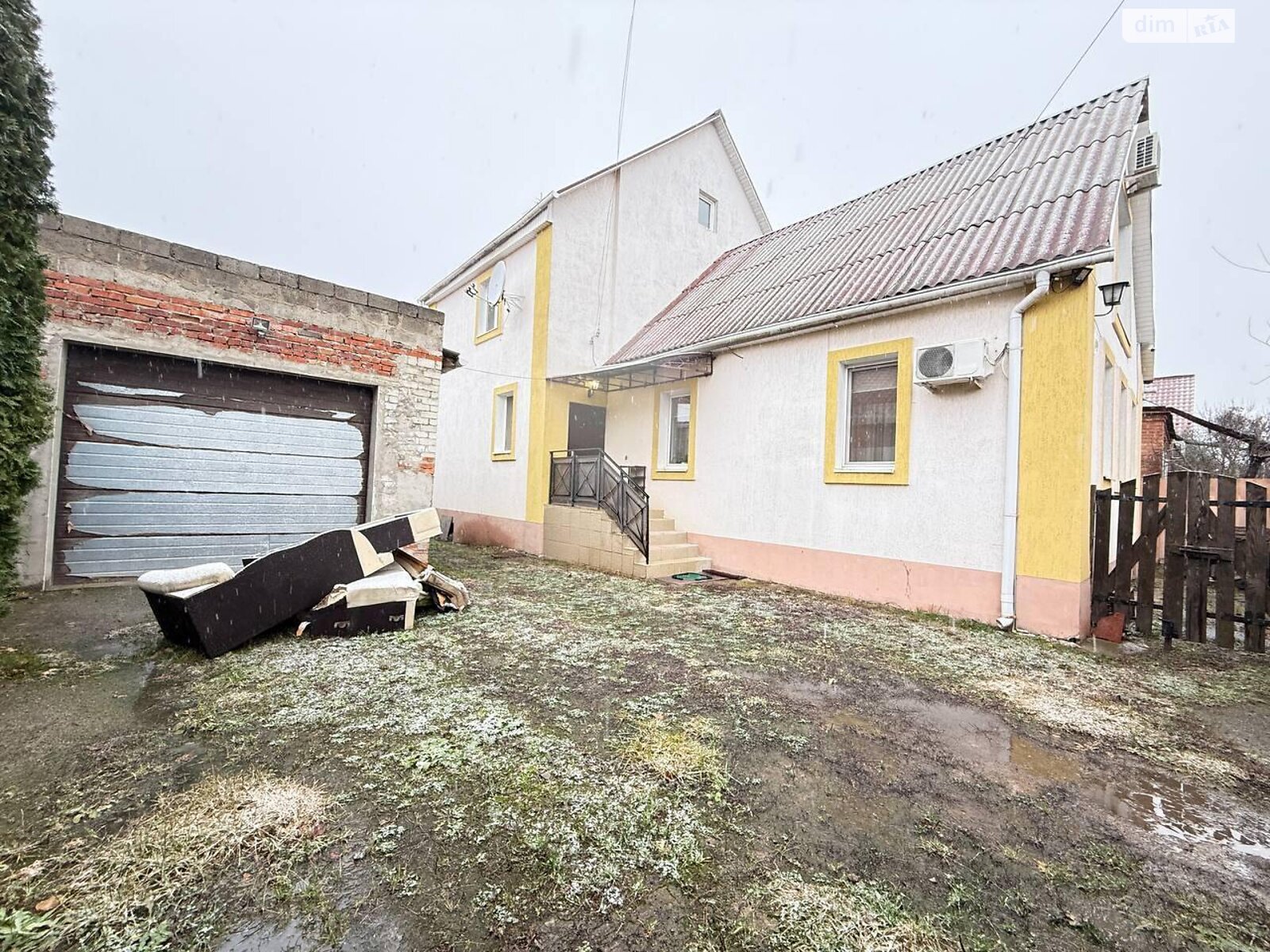 двухэтажный дом, 207.3 кв. м, кирпич. Продажа в Харькове район Журавлевка фото 1