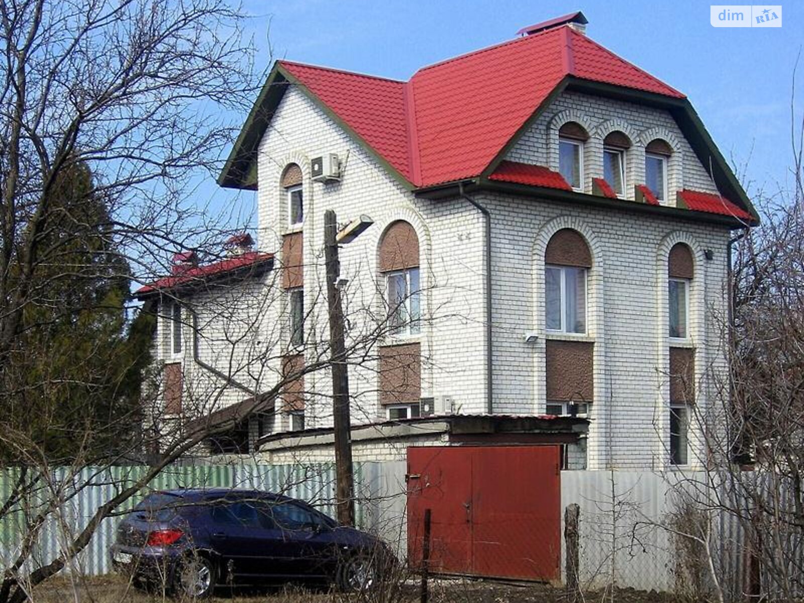трехэтажный дом, 250 кв. м, кирпич. Продажа в Харькове район Журавлевка фото 1