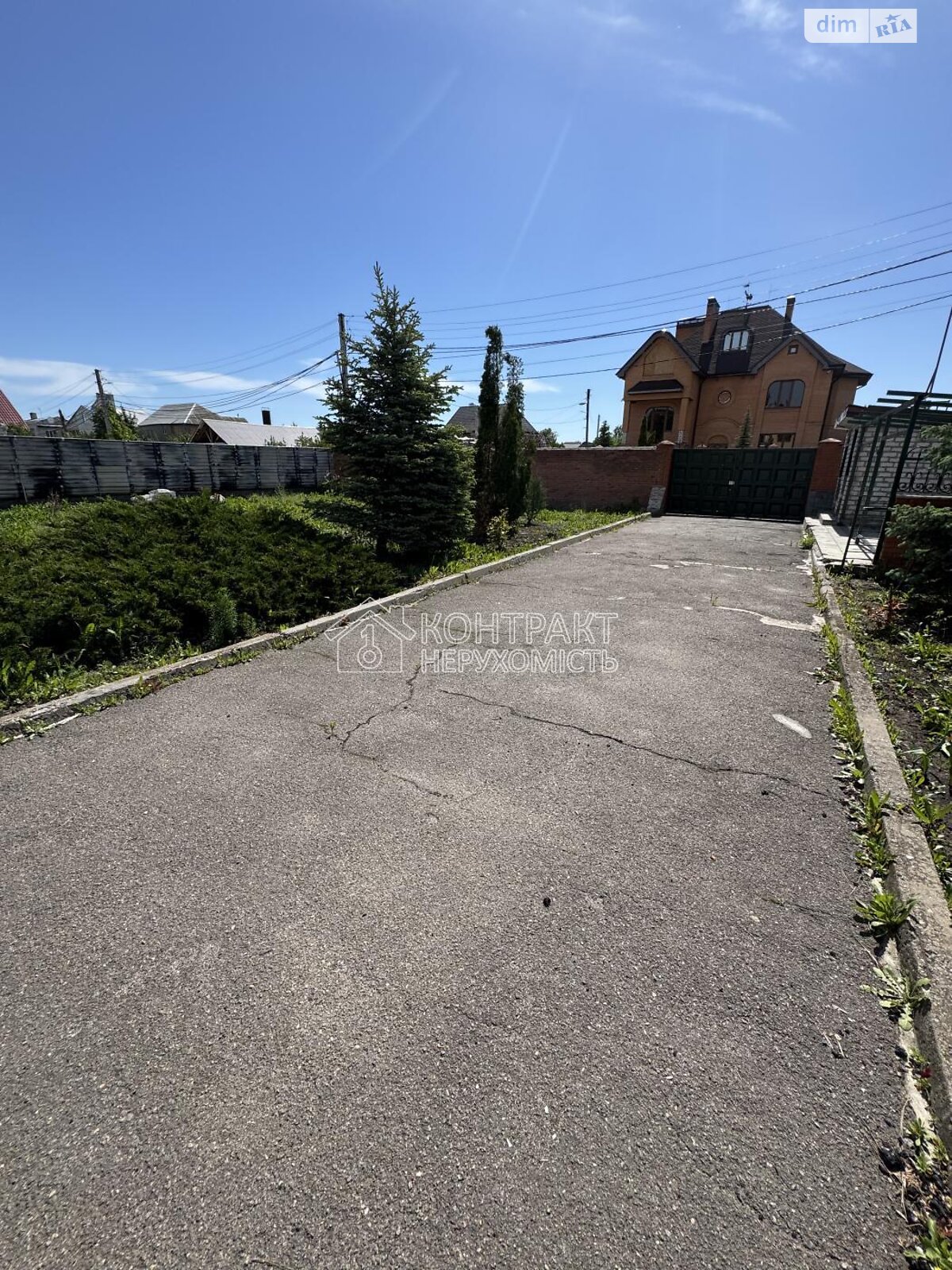 двухэтажный дом, 250 кв. м, кирпич. Продажа в Харькове район Великая Даниловка фото 1 двухэтажный дом, 250 кв. м, кирпич. Продажа в Харькове район Великая Даниловка фото 1