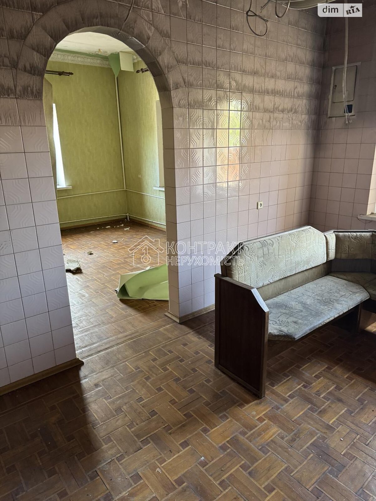 двухэтажный дом, 250 кв. м, кирпич. Продажа в Харькове район Великая Даниловка фото 1 двухэтажный дом, 250 кв. м, кирпич. Продажа в Харькове район Великая Даниловка фото 1