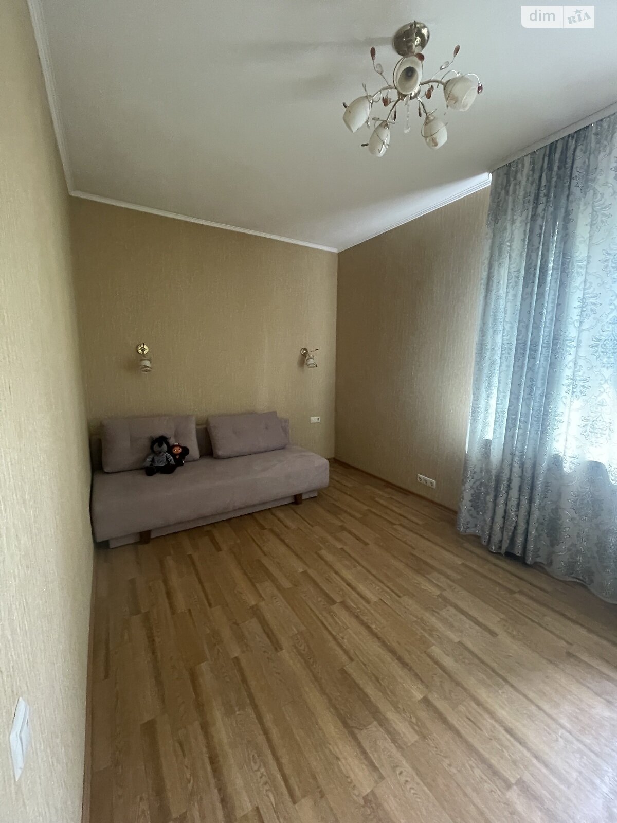 двухэтажный дом с гаражом, 260 кв. м, кирпич. Продажа в Харькове район Киевский фото 1 двухэтажный дом с гаражом, 260 кв. м, кирпич. Продажа в Харькове район Киевский фото 1