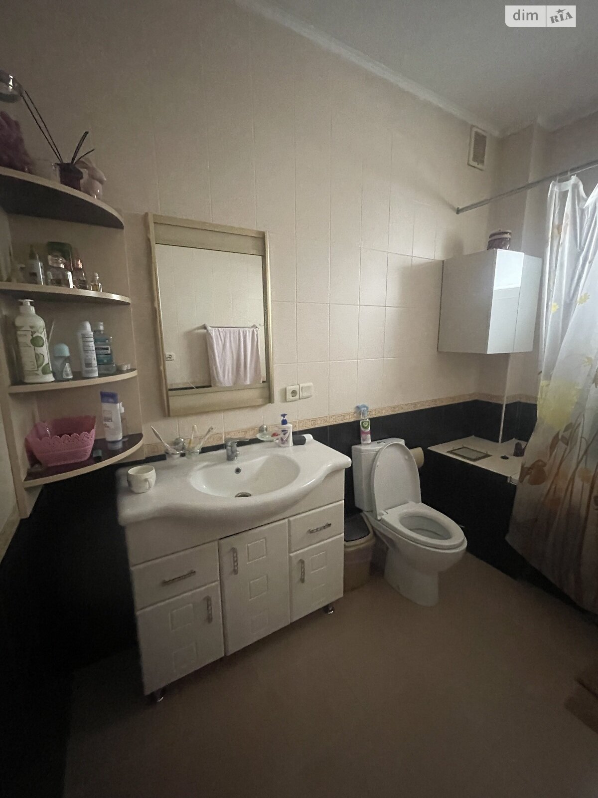 двухэтажный дом с гаражом, 260 кв. м, кирпич. Продажа в Харькове район Киевский фото 1 двухэтажный дом с гаражом, 260 кв. м, кирпич. Продажа в Харькове район Киевский фото 1