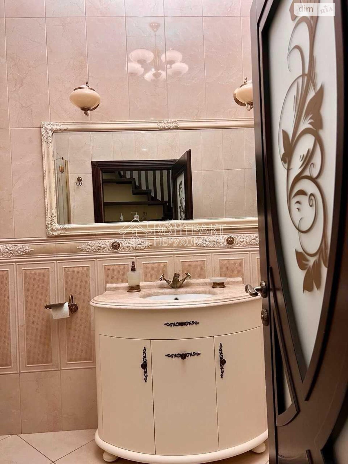 двоповерховий будинок з верандою, 307.5 кв. м, цегла. Продаж в Харкові, район Київський фото 1 двоповерховий будинок з верандою, 307.5 кв. м, цегла. Продаж в Харкові, район Київський фото 1