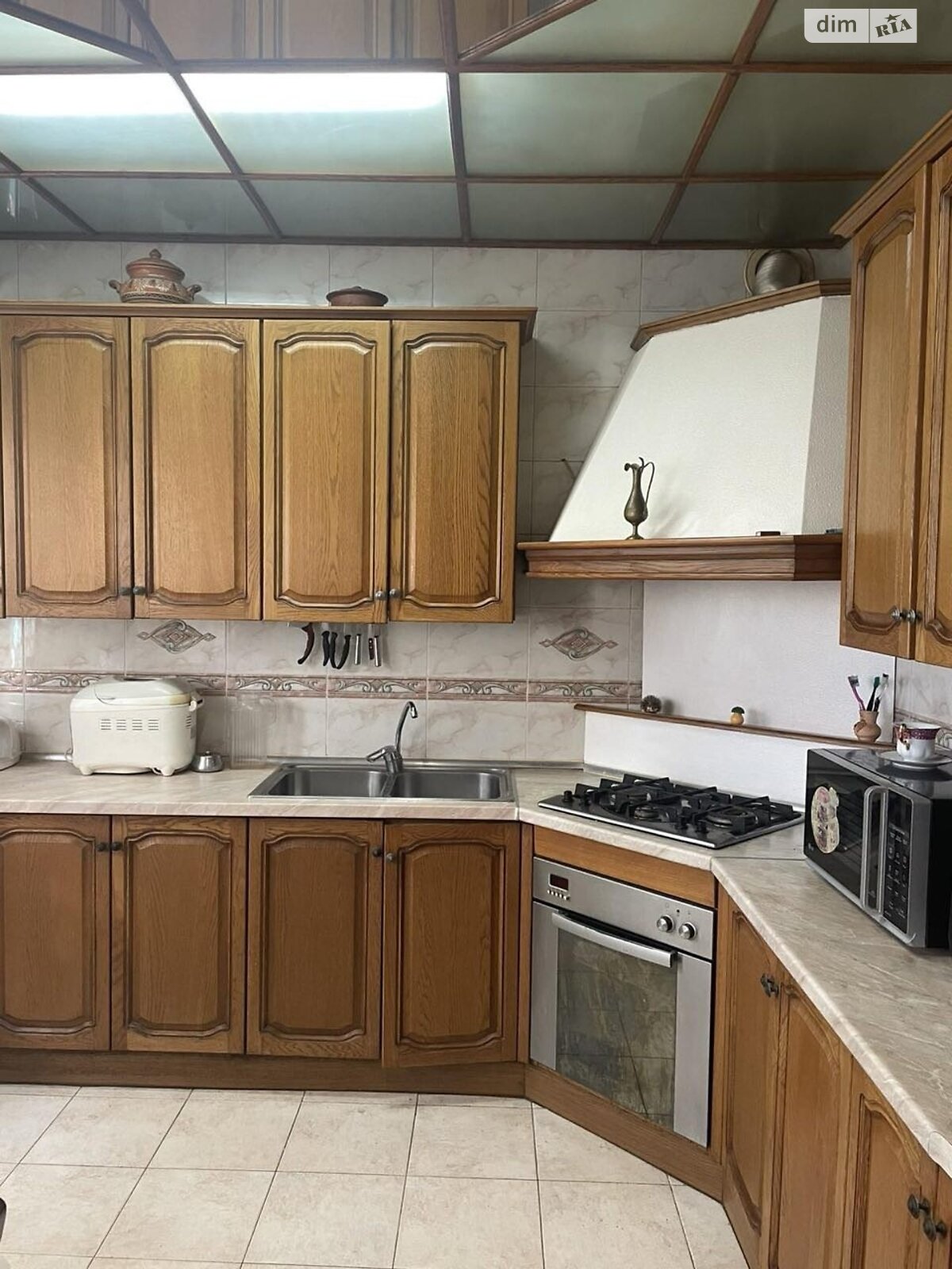 трехэтажный дом, 237 кв. м, кирпич. Продажа в Харькове фото 1 трехэтажный дом, 237 кв. м, кирпич. Продажа в Харькове фото 1