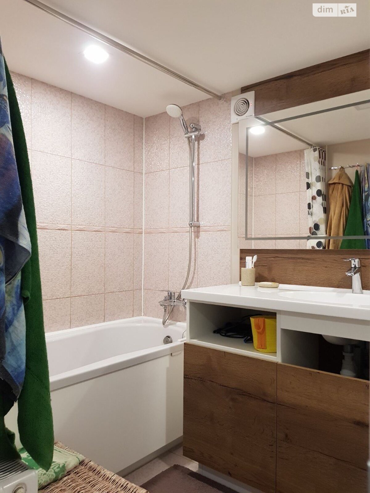 двухэтажный дом беседка, 90 кв. м, кирпич. Продажа в Харькове район Ледное фото 1 двухэтажный дом беседка, 90 кв. м, кирпич. Продажа в Харькове район Ледное фото 1