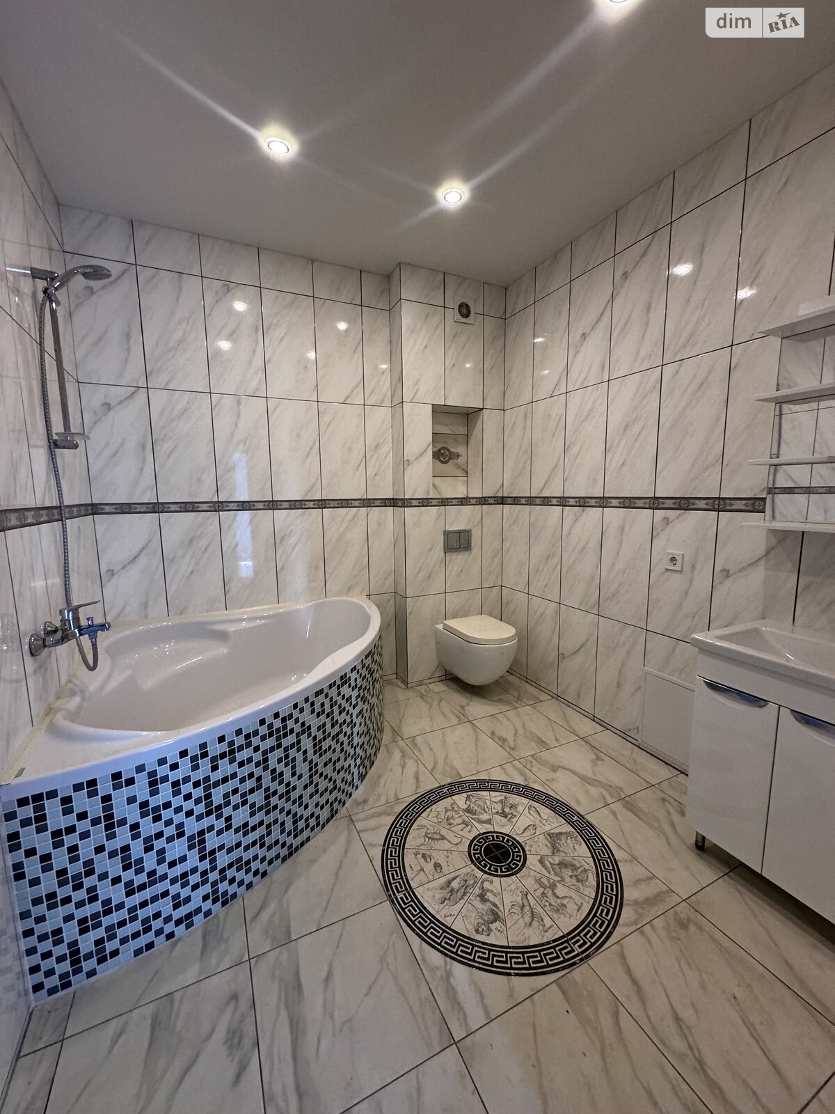одноэтажный дом с ремонтом, 120 кв. м, газобетон. Продажа в Харькове район Лысая Гора фото 1 одноэтажный дом с ремонтом, 120 кв. м, газобетон. Продажа в Харькове район Лысая Гора фото 1