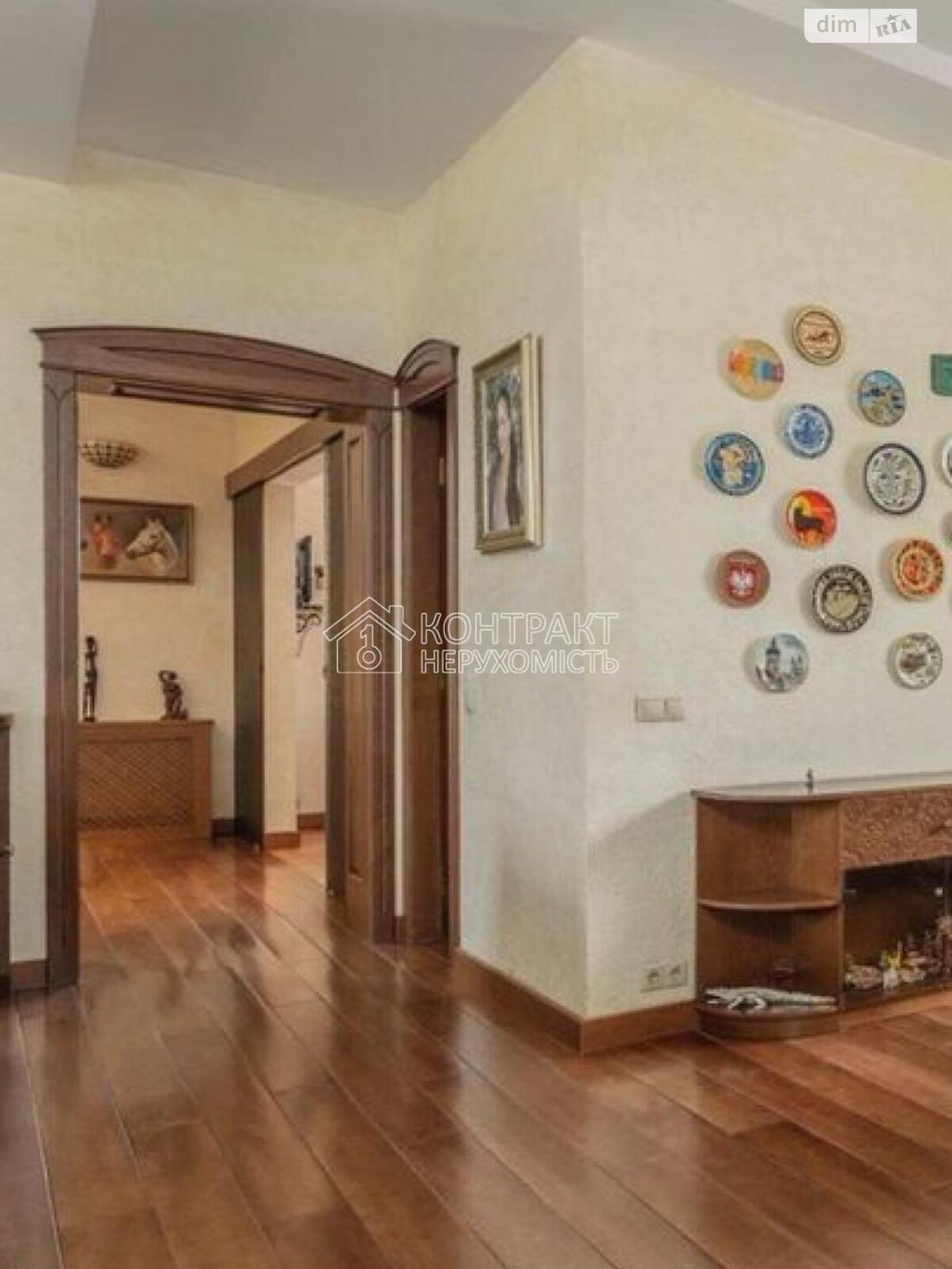 трехэтажный дом, 316 кв. м, кирпич. Продажа в Харькове район Москалевка фото 1 трехэтажный дом, 316 кв. м, кирпич. Продажа в Харькове район Москалевка фото 1