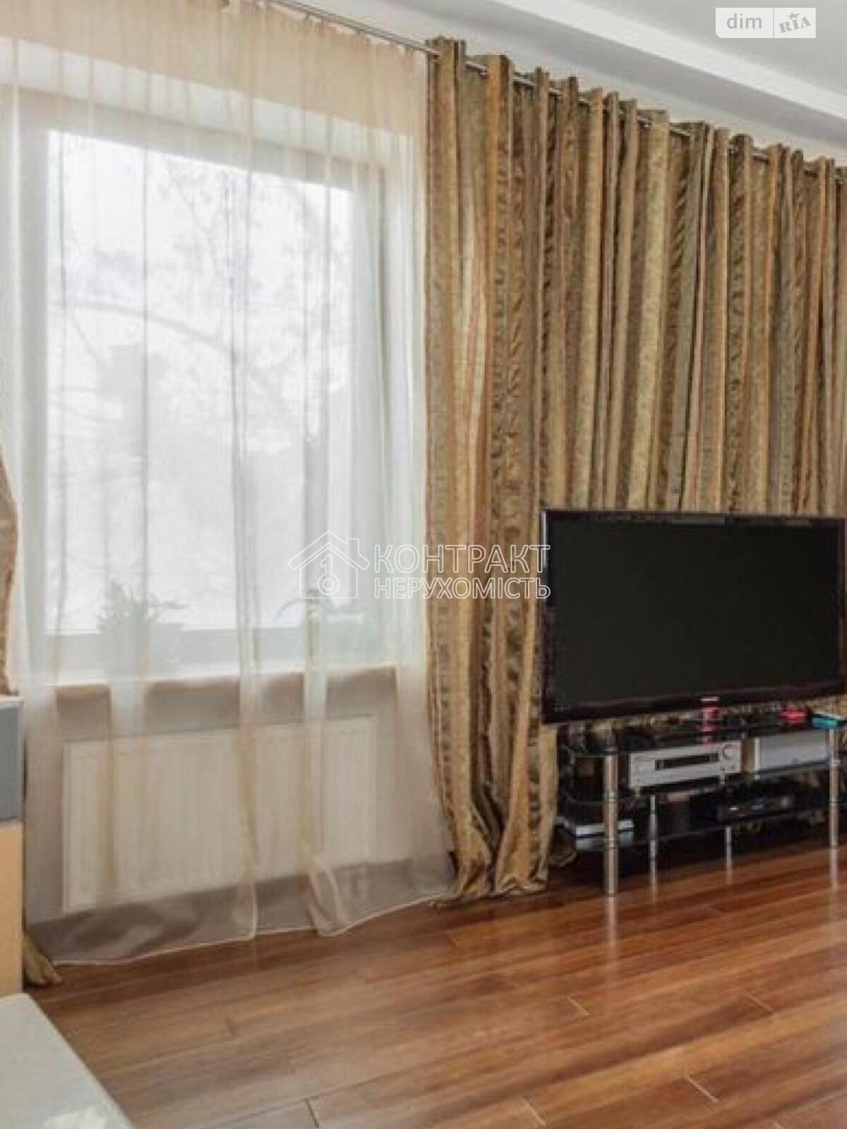 трехэтажный дом, 316 кв. м, кирпич. Продажа в Харькове район Москалевка фото 1 трехэтажный дом, 316 кв. м, кирпич. Продажа в Харькове район Москалевка фото 1
