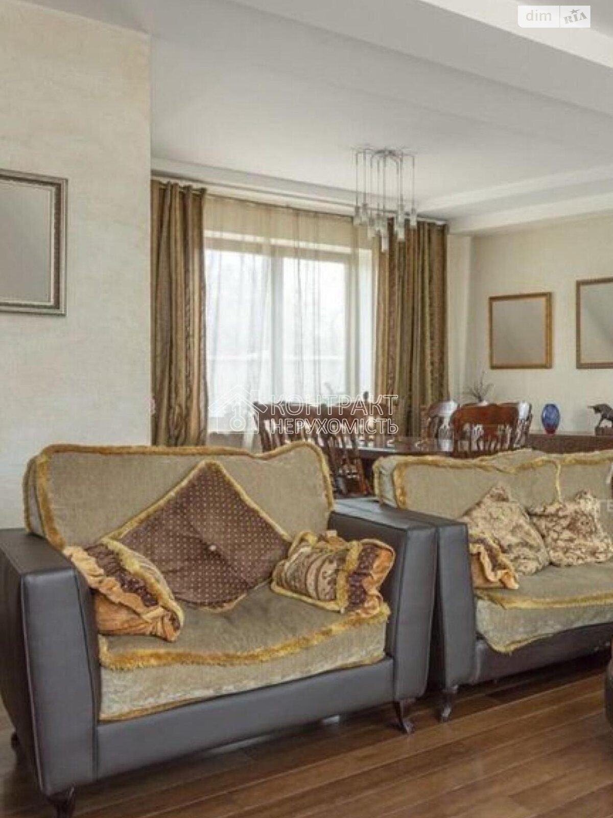 трехэтажный дом, 316 кв. м, кирпич. Продажа в Харькове район Москалевка фото 1 трехэтажный дом, 316 кв. м, кирпич. Продажа в Харькове район Москалевка фото 1