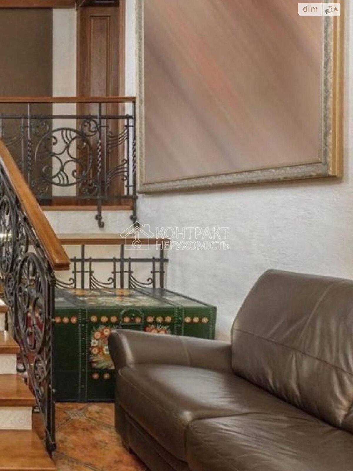 трехэтажный дом, 316 кв. м, кирпич. Продажа в Харькове район Москалевка фото 1 трехэтажный дом, 316 кв. м, кирпич. Продажа в Харькове район Москалевка фото 1