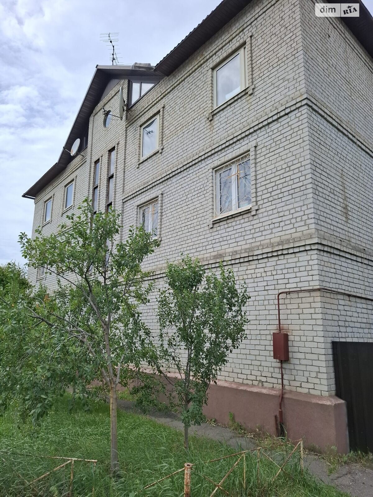 триповерховий будинок з гаражем, 424 кв. м, цегла. Продаж в Харкові, район Немишлянський фото 1 триповерховий будинок з гаражем, 424 кв. м, цегла. Продаж в Харкові, район Немишлянський фото 1