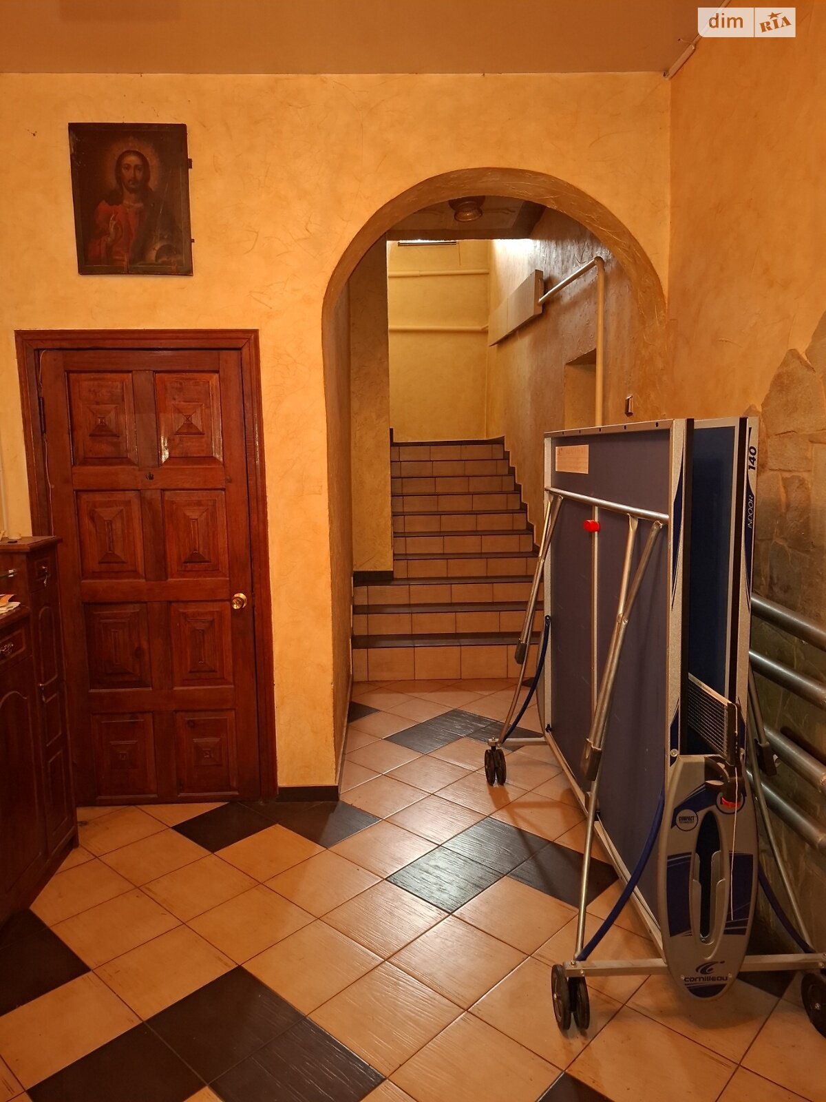 триповерховий будинок з гаражем, 424 кв. м, цегла. Продаж в Харкові, район Немишлянський фото 1 триповерховий будинок з гаражем, 424 кв. м, цегла. Продаж в Харкові, район Немишлянський фото 1