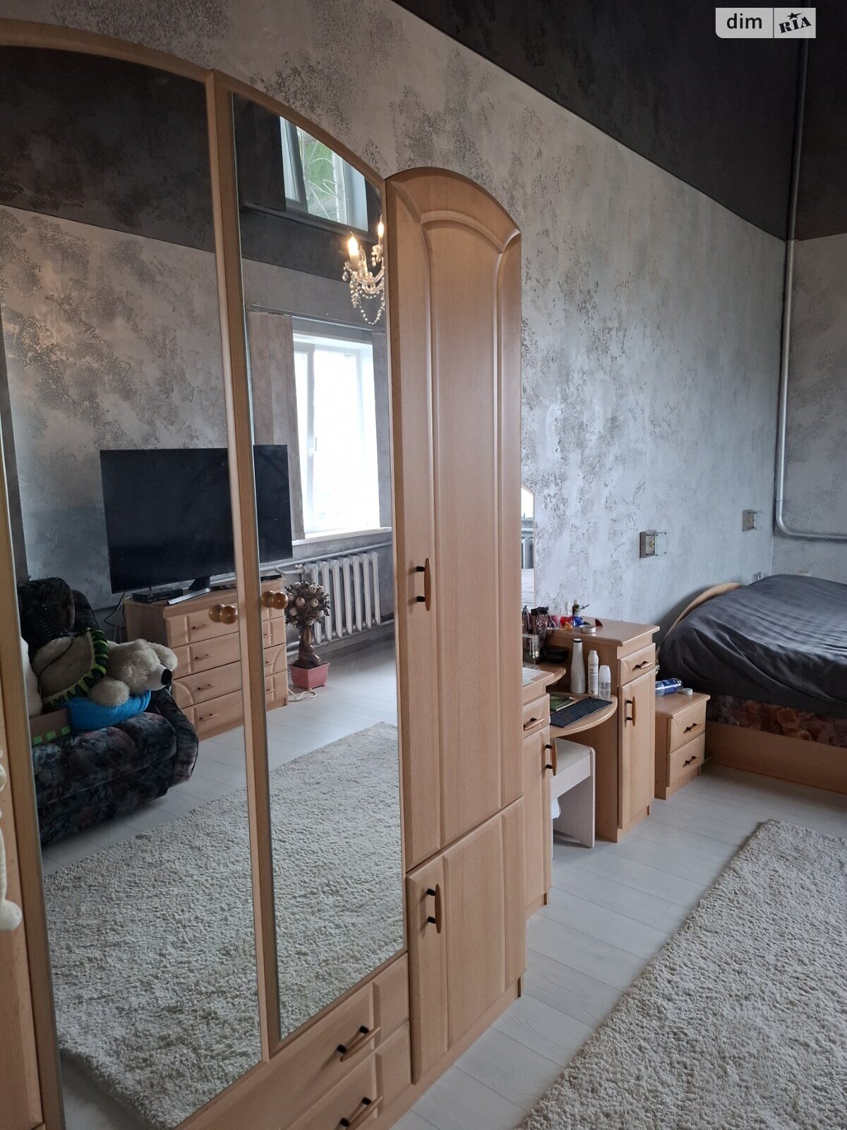 триповерховий будинок з гаражем, 424 кв. м, цегла. Продаж в Харкові, район Немишлянський фото 1 триповерховий будинок з гаражем, 424 кв. м, цегла. Продаж в Харкові, район Немишлянський фото 1