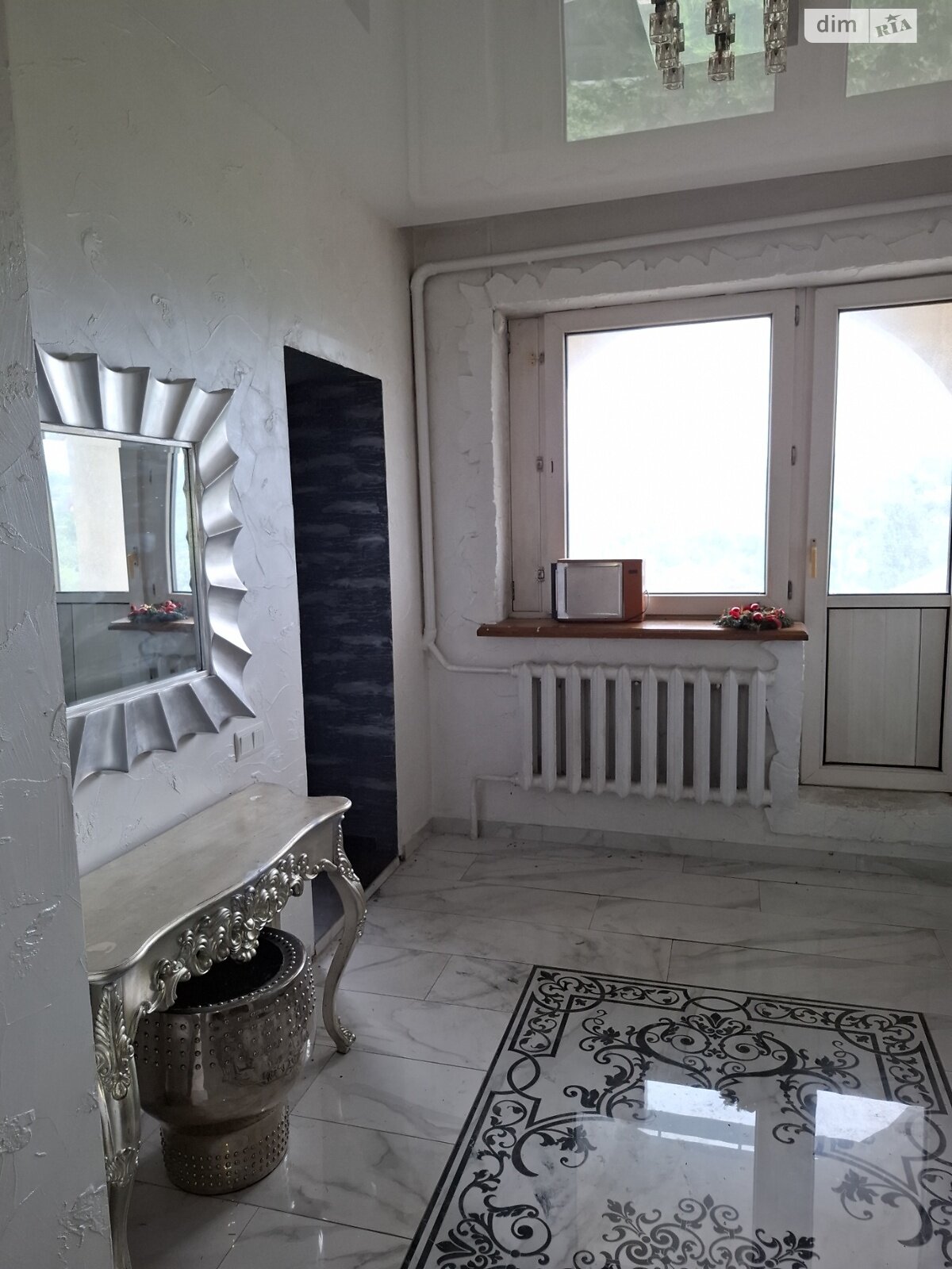 триповерховий будинок з гаражем, 424 кв. м, цегла. Продаж в Харкові, район Немишлянський фото 1 триповерховий будинок з гаражем, 424 кв. м, цегла. Продаж в Харкові, район Немишлянський фото 1