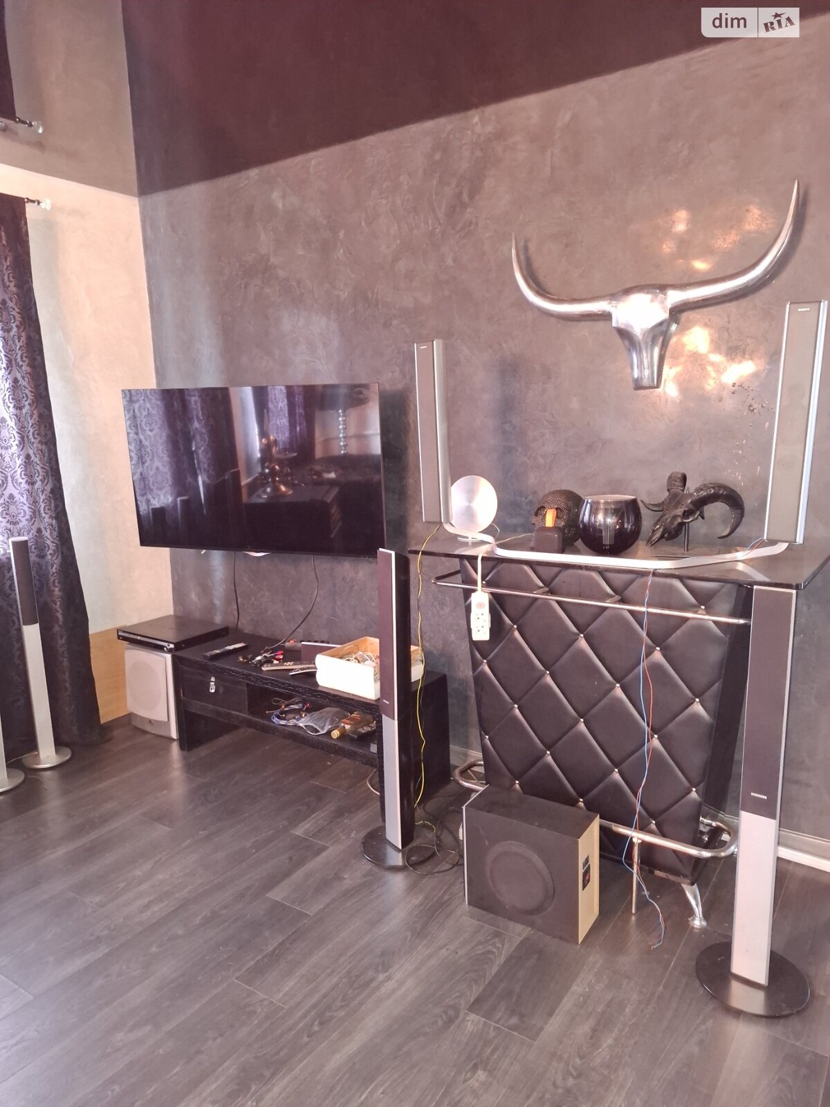 триповерховий будинок з гаражем, 424 кв. м, цегла. Продаж в Харкові, район Немишлянський фото 1 триповерховий будинок з гаражем, 424 кв. м, цегла. Продаж в Харкові, район Немишлянський фото 1