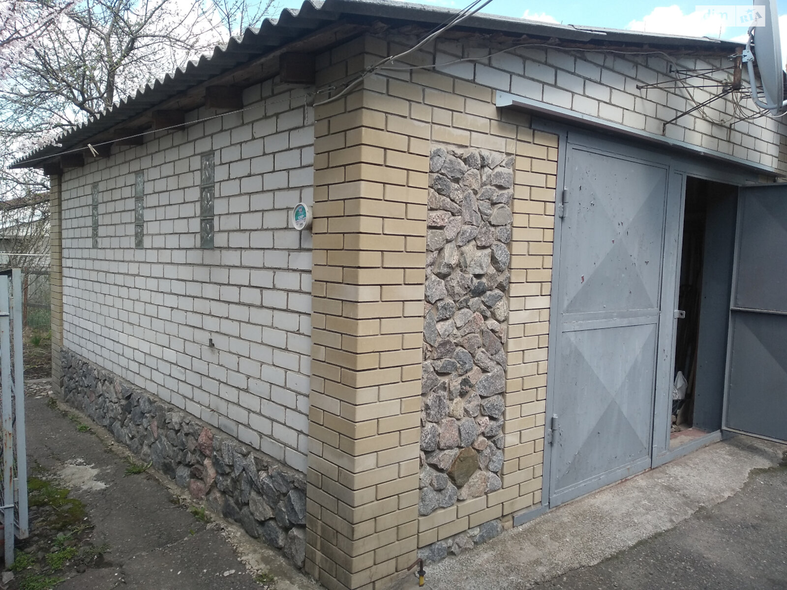 одноповерховий будинок з гаражем, 102 кв. м, цегла. Продаж в Харкові, район Немишлянський фото 1 одноповерховий будинок з гаражем, 102 кв. м, цегла. Продаж в Харкові, район Немишлянський фото 1