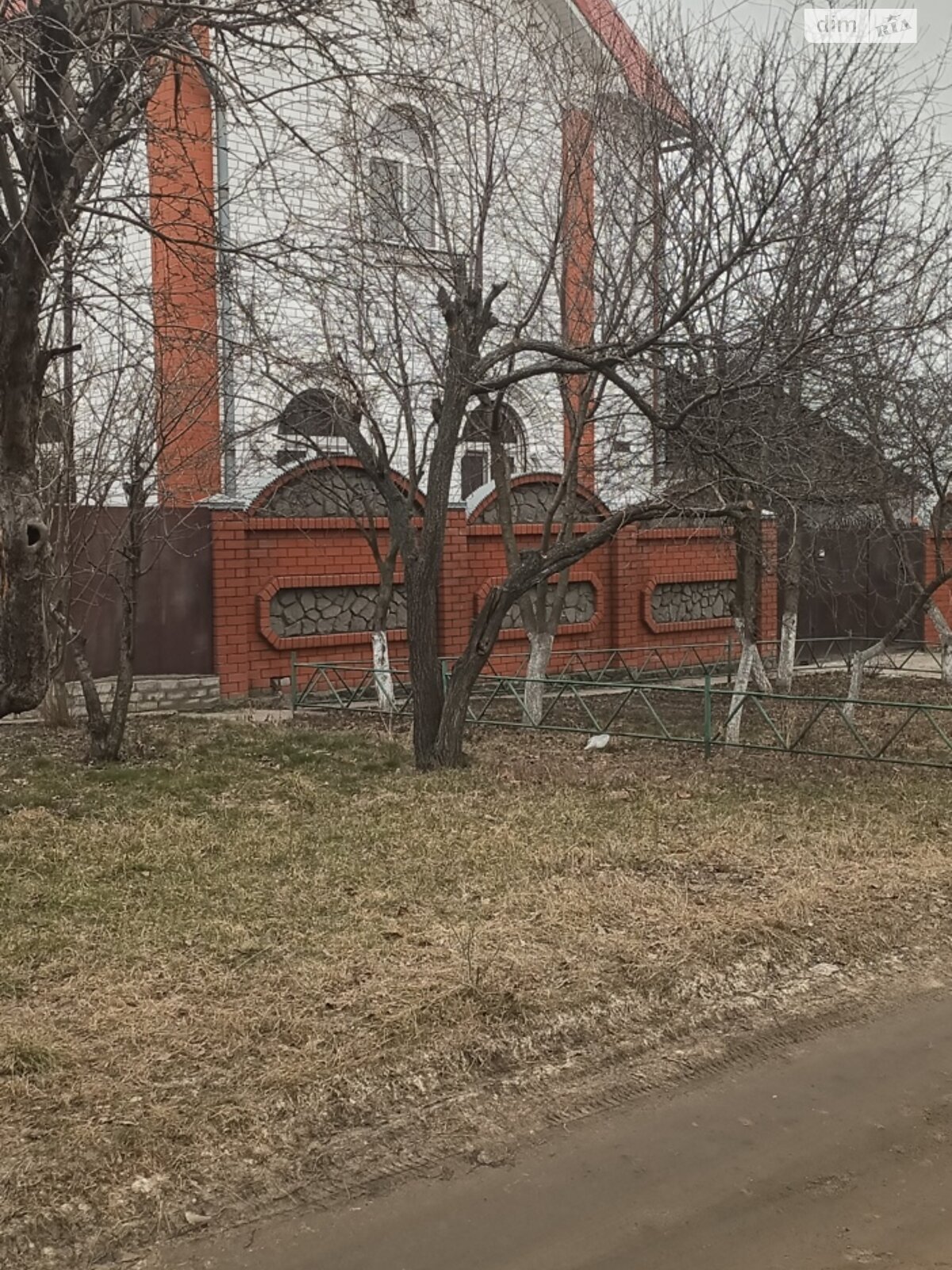 двоповерховий будинок з гаражем, 300 кв. м, цегла. Продаж в Харкові, район Слобідський фото 1 двоповерховий будинок з гаражем, 300 кв. м, цегла. Продаж в Харкові, район Слобідський фото 1