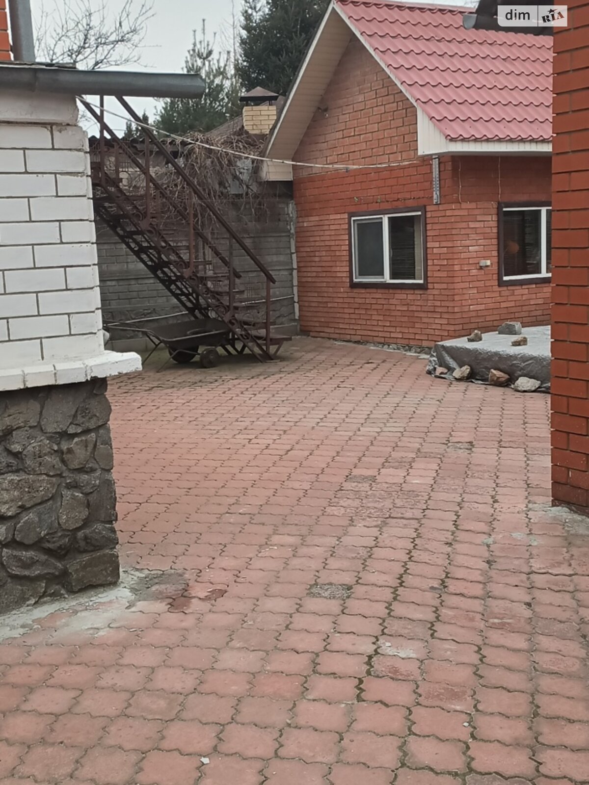 двоповерховий будинок з гаражем, 300 кв. м, цегла. Продаж в Харкові, район Слобідський фото 1 двоповерховий будинок з гаражем, 300 кв. м, цегла. Продаж в Харкові, район Слобідський фото 1
