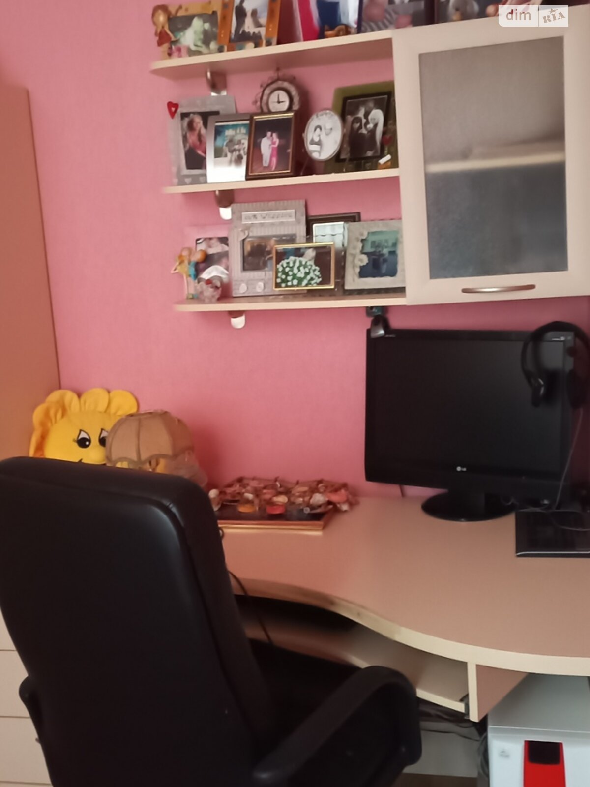 двоповерховий будинок з гаражем, 300 кв. м, цегла. Продаж в Харкові, район Слобідський фото 1 двоповерховий будинок з гаражем, 300 кв. м, цегла. Продаж в Харкові, район Слобідський фото 1