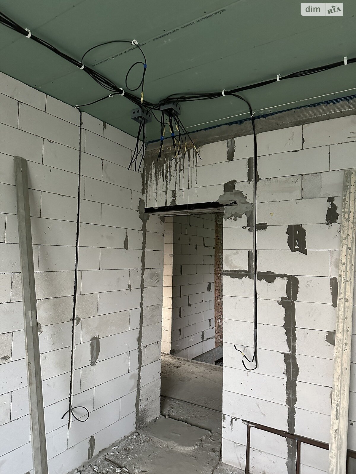 двухэтажный дом с гаражом, 220 кв. м, газобетон. Продажа в Харькове район Павлово Поле фото 1 двухэтажный дом с гаражом, 220 кв. м, газобетон. Продажа в Харькове район Павлово Поле фото 1