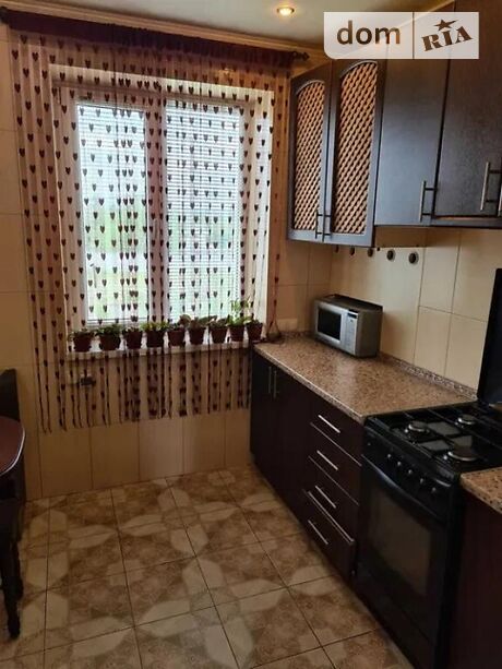 трехэтажный дом с камином, 528 кв. м, кирпич. Продажа в Пивденном (Харьковская обл.) фото 1 трехэтажный дом с камином, 528 кв. м, кирпич. Продажа в Пивденном (Харьковская обл.) фото 1